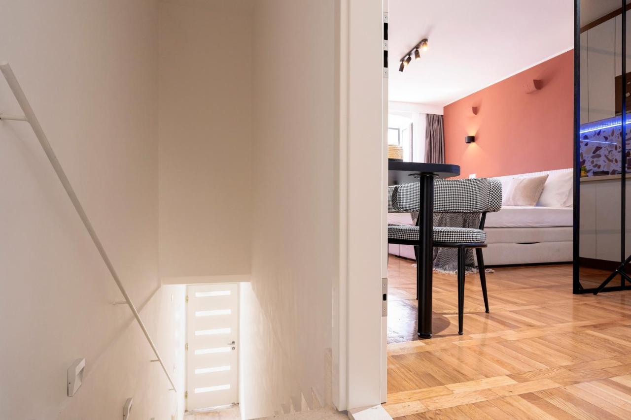Fingerprint Central Apartment 5 Min From Center & Beach Χβαρ Εξωτερικό φωτογραφία